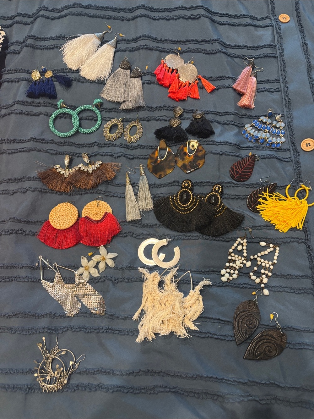 Lot of 23 pairs of earrings